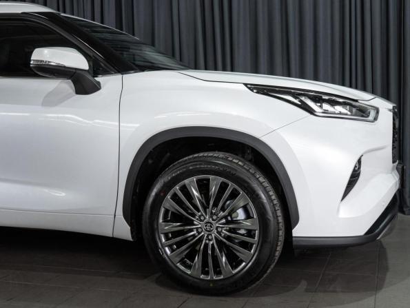 Toyota Highlander IV (XU70) с пробегом 2025 года, цена 5 779 000 рублей, 117 км, внедорожник, Автокод Объявления