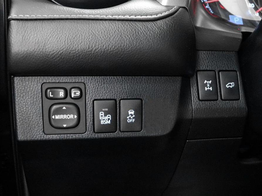 Toyota RAV4 IV (XA40) Минеральные Воды  - изображение 19