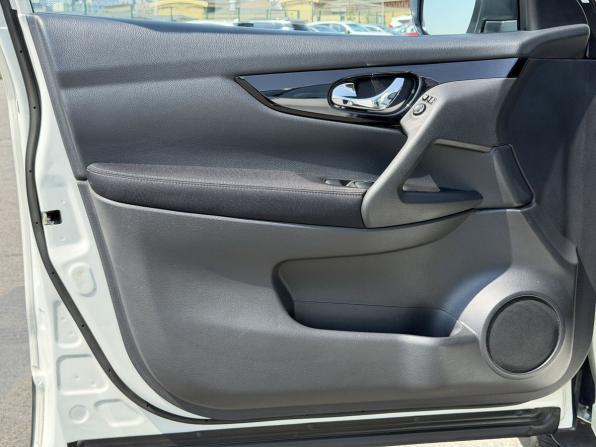 Nissan Qashqai II с пробегом 2018 года, цена 1 850 000 рублей, 59495 км, внедорожник, Автокод Объявления