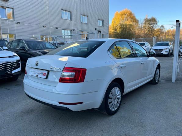 Skoda Octavia III (A7) Рестайлинг с пробегом 2019 года, цена 1 711 500 рублей, 106352 км, лифтбек, Автокод Объявления
