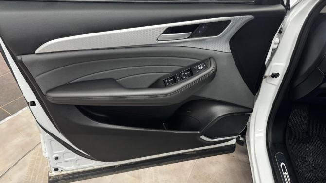 Haval F7 I Рестайлинг с пробегом 2023 года, цена 2 150 000 рублей, 60481 км, внедорожник, Автокод Объявления