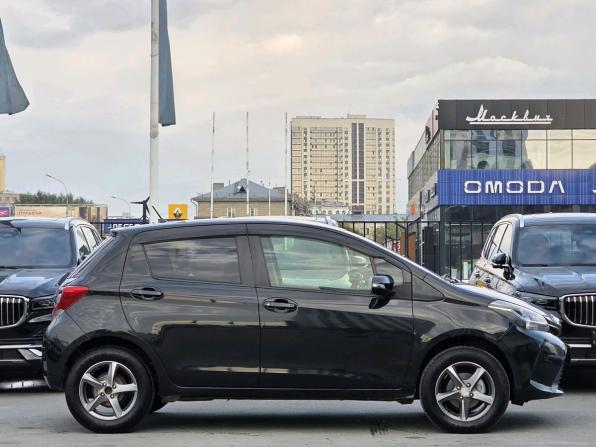 Toyota Vitz III (XP130) Рестайлинг с пробегом 2016 года, цена 935 000 рублей, 146169 км, хэтчбек, Автокод Объявления