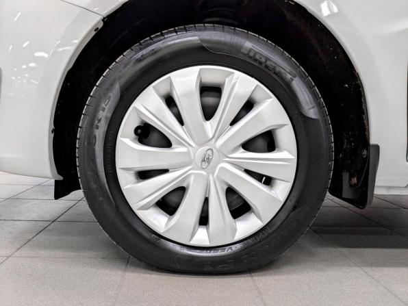 Lada (ВАЗ) Vesta I Рестайлинг (NG) с пробегом 2024 года, цена 1 290 000 рублей, 51188 км, универсал, Автокод Объявления