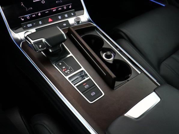 Audi A6 V (C8) с пробегом 2019 года, цена 5 209 000 рублей, 92380 км, седан, Автокод Объявления