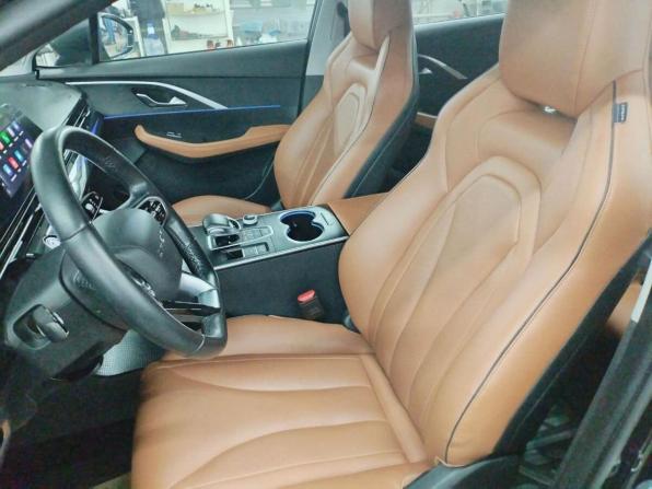 Omoda C5 I с пробегом 2022 года, цена 1 732 000 рублей, 38756 км, внедорожник, Автокод Объявления