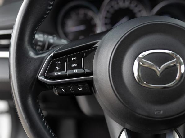 Mazda 6 III (GJ) Рестайлинг 2 с пробегом 2022 года, цена 2 800 000 рублей, 117136 км, седан, Автокод Объявления