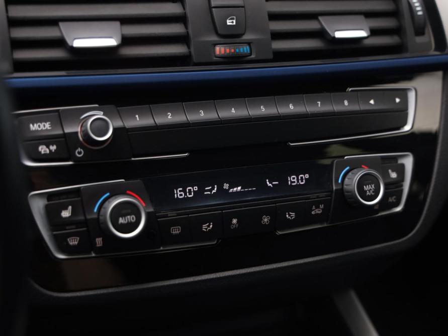 BMW 1 серии II (F20/F21) Рестайлинг 2 Санкт-Петербург  - изображение 19