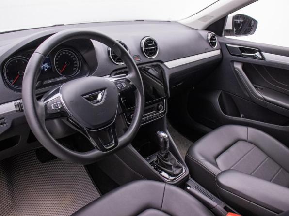 Jetta VA3 с пробегом 2022 года, цена 1 210 000 рублей, 67403 км, седан, Автокод Объявления