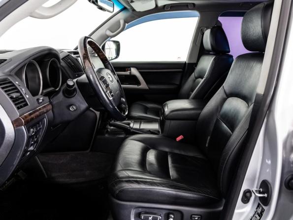 Toyota Land Cruiser 200 Series с пробегом 2011 года, цена 2 575 000 рублей, 254079 км, внедорожник, Автокод Объявления