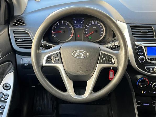 Hyundai Solaris I с пробегом 2013 года, цена 799 000 рублей, 142236 км, хэтчбек, Автокод Объявления