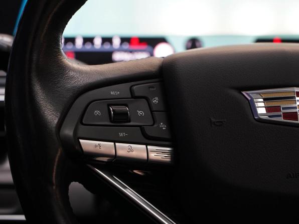 Cadillac Escalade V с пробегом 2021 года, цена 8 799 046 рублей, 105446 км, внедорожник, Автокод Объявления