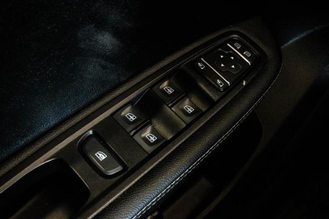 Renault Arkana I с пробегом 2019 года, цена 1 579 000 рублей, 139504 км, внедорожник, Автокод Объявления