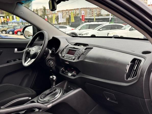 Kia Sportage III с пробегом 2013 года, цена 1 379 000 рублей, 143634 км, внедорожник, Автокод Объявления