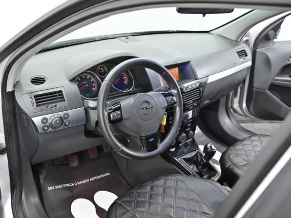 Opel Astra H Рестайлинг с пробегом 2008 года, цена 329 000 рублей, 264000 км, седан, Автокод Объявления
