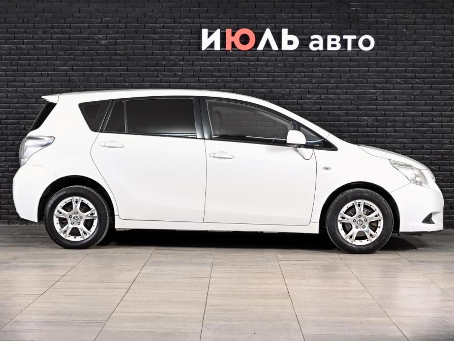 Toyota Verso I Екатеринбург  - изображение 9