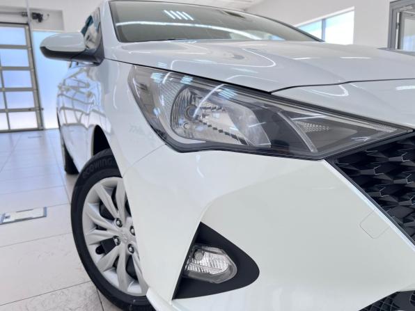 Hyundai Solaris II Рестайлинг с пробегом 2020 года, цена 1 320 000 рублей, 122780 км, седан, Автокод Объявления