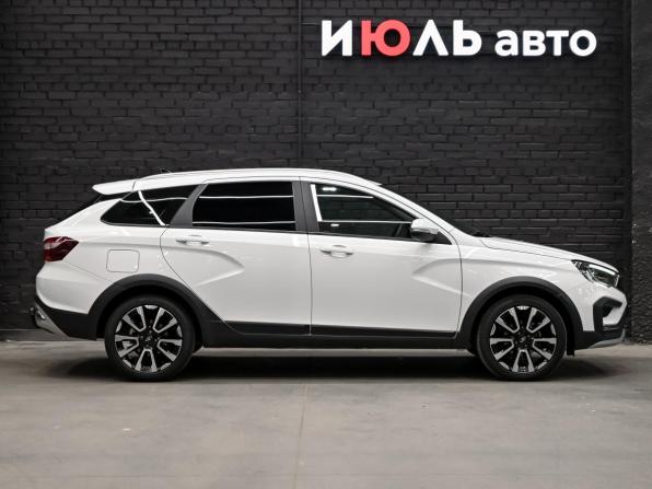 Lada (ВАЗ) Vesta I Рестайлинг (NG) с пробегом 2024 года, цена 1 520 000 рублей, 39323 км, универсал, Автокод Объявления