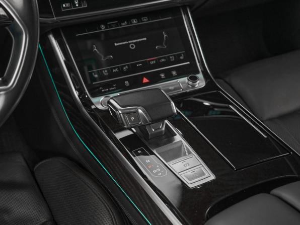 Audi A8 IV (D5) с пробегом 2019 года, цена 4 590 000 рублей, 121100 км, седан, Автокод Объявления