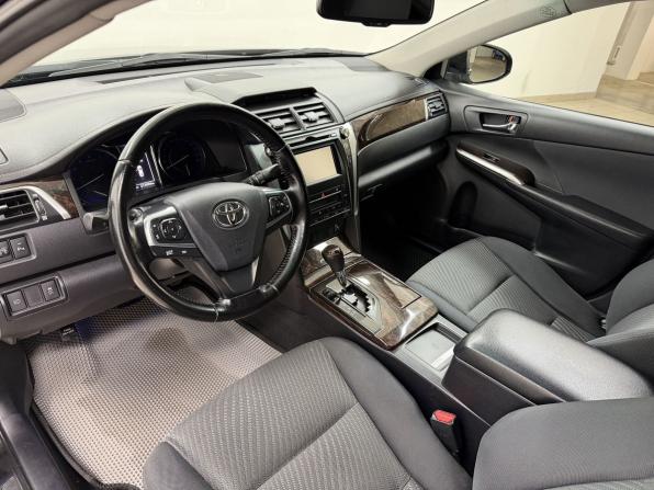 Toyota Camry VII (XV50) Рестайлинг с пробегом 2015 года, цена 1 898 000 рублей, 213494 км, седан, Автокод Объявления