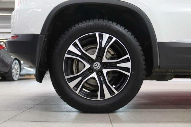 Volkswagen Tiguan I Рестайлинг с пробегом 2015 года, цена 1 470 750 рублей, 249459 км, внедорожник, Автокод Объявления