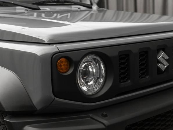 Suzuki Jimny IV с пробегом 2021 года, цена 3 280 000 рублей, 29452 км, внедорожник, Автокод Объявления
