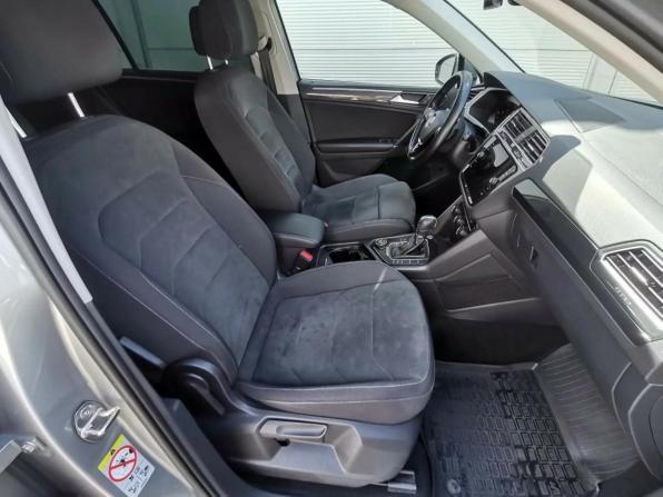 Volkswagen Tiguan II с пробегом 2018 года, цена 2 896 000 рублей, 102000 км, внедорожник, Автокод Объявления