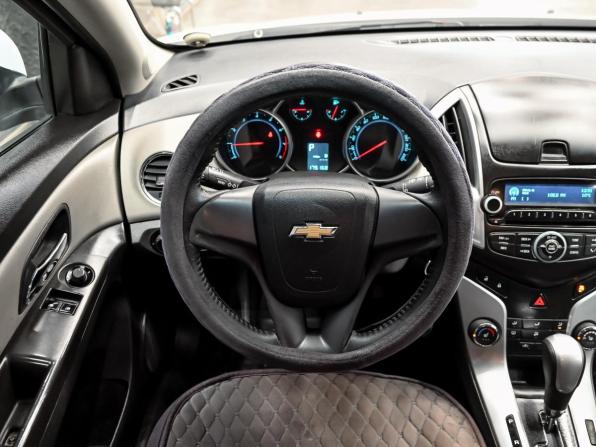 Chevrolet Cruze I Рестайлинг с пробегом 2013 года, цена 690 000 рублей, 175165 км, хэтчбек, Автокод Объявления