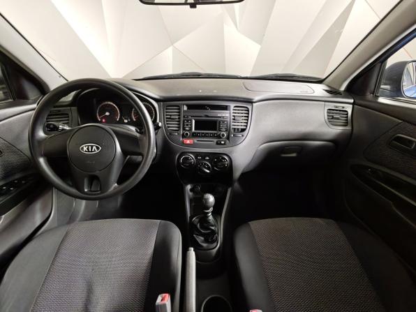 Kia Rio II Рестайлинг с пробегом 2010 года, цена 359 000 рублей, 291365 км, хэтчбек, Автокод Объявления