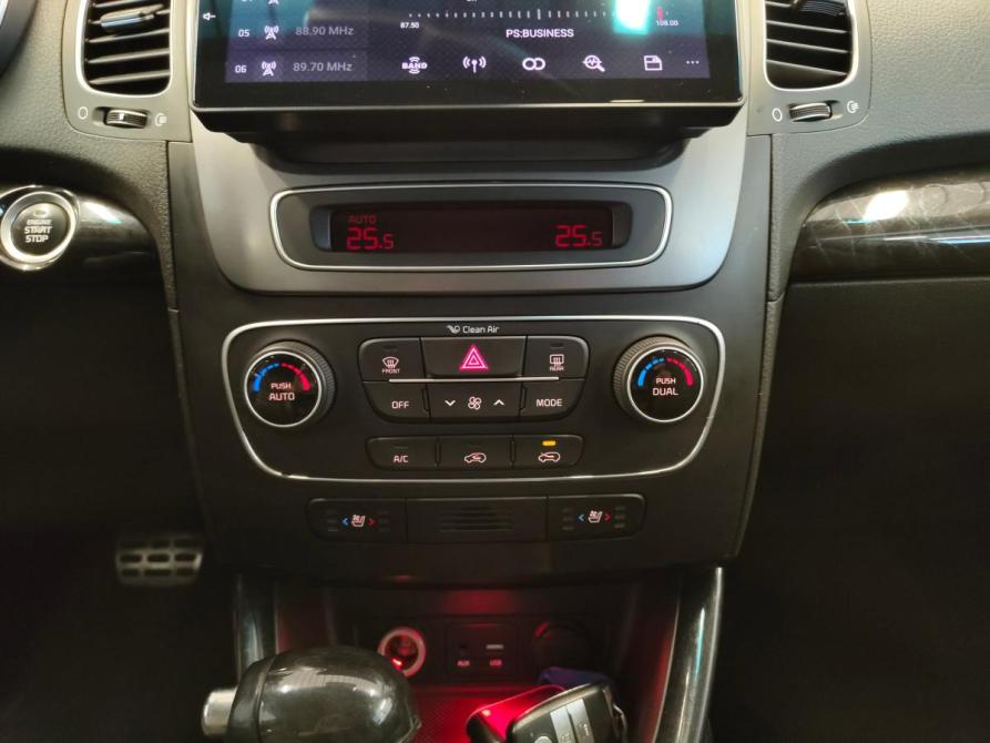 Kia Sorento II Рестайлинг Санкт-Петербург  - изображение 13