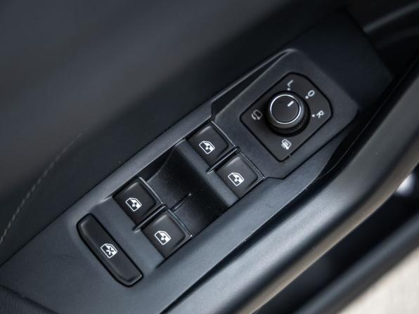 Volkswagen Tharu XR с пробегом 2025 года, цена 3 098 000 рублей, 32 км, внедорожник, Автокод Объявления