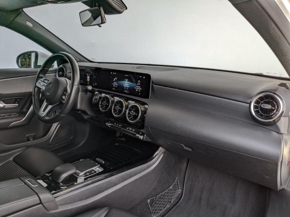 Mercedes-Benz A-Класс IV (W177) с пробегом 2020 года, цена 2 750 000 рублей, 49500 км, седан, Автокод Объявления