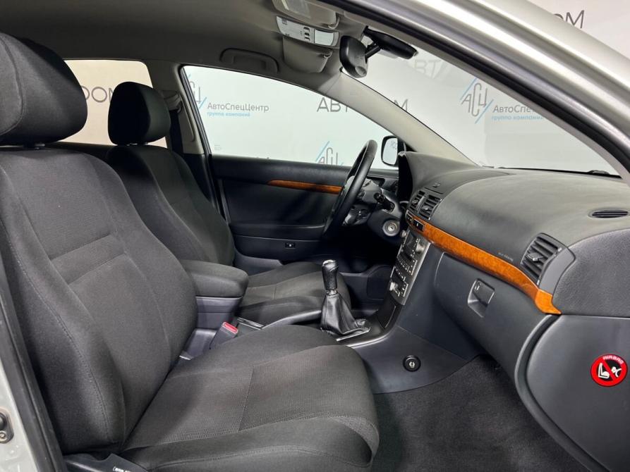 Toyota Avensis II Рестайлинг Москва  - изображение 9