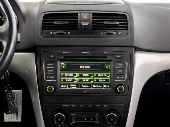 Skoda Yeti I с пробегом 2013 года, цена 1 325 000 рублей, 51124 км, внедорожник, Автокод Объявления