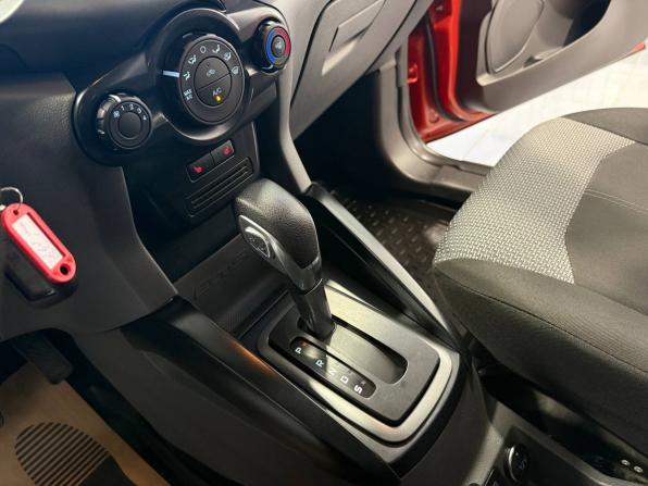 Ford EcoSport II с пробегом 2017 года, цена 963 000 рублей, 98348 км, внедорожник, Автокод Объявления