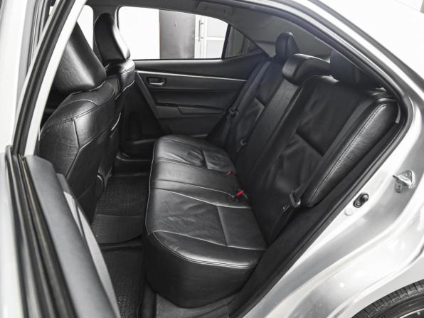 Toyota Corolla XI (E160 E170 E180) Рестайлинг 1 с пробегом 2017 года, цена 1 448 000 рублей, 124000 км, седан, Автокод Объявления