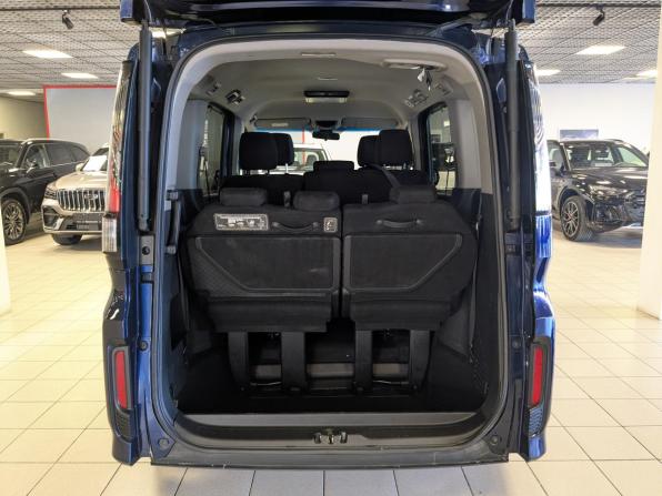Honda Stepwgn V Рестайлинг с пробегом 2019 года, цена 2 350 000 рублей, 117000 км, минивэн, Автокод Объявления