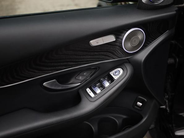 Mercedes-Benz GLC I (X253) Рестайлинг с пробегом 2019 года, цена 4 099 000 рублей, 42585 км, внедорожник, Автокод Объявления