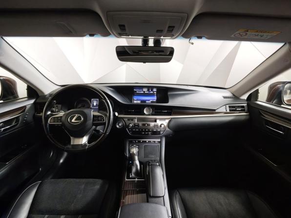 Lexus ES VI Рестайлинг с пробегом 2016 года, цена 2 849 000 рублей, 117560 км, седан, Автокод Объявления