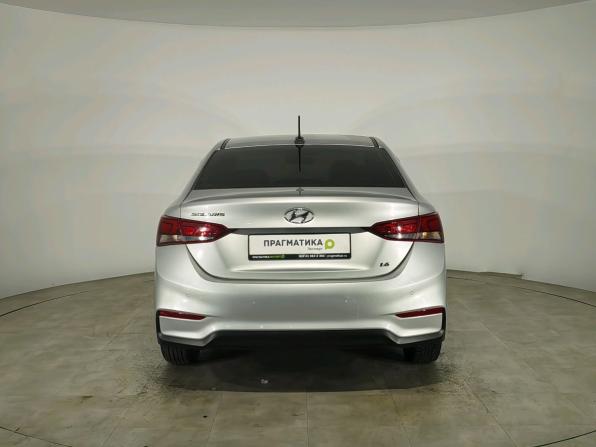 Hyundai Solaris II с пробегом 2019 года, цена 1 200 000 рублей, 131046 км, седан, Автокод Объявления