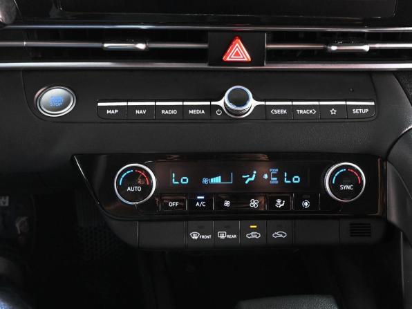 Hyundai Avante VII с пробегом 2021 года, цена 1 959 000 рублей, 55613 км, седан, Автокод Объявления