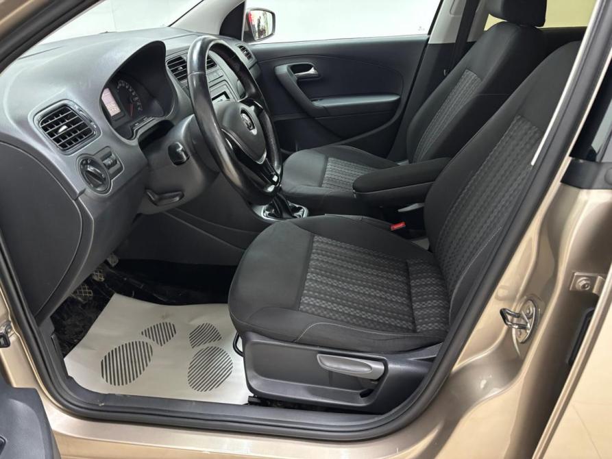Volkswagen Polo V Рестайлинг Альметьевск  - изображение 9
