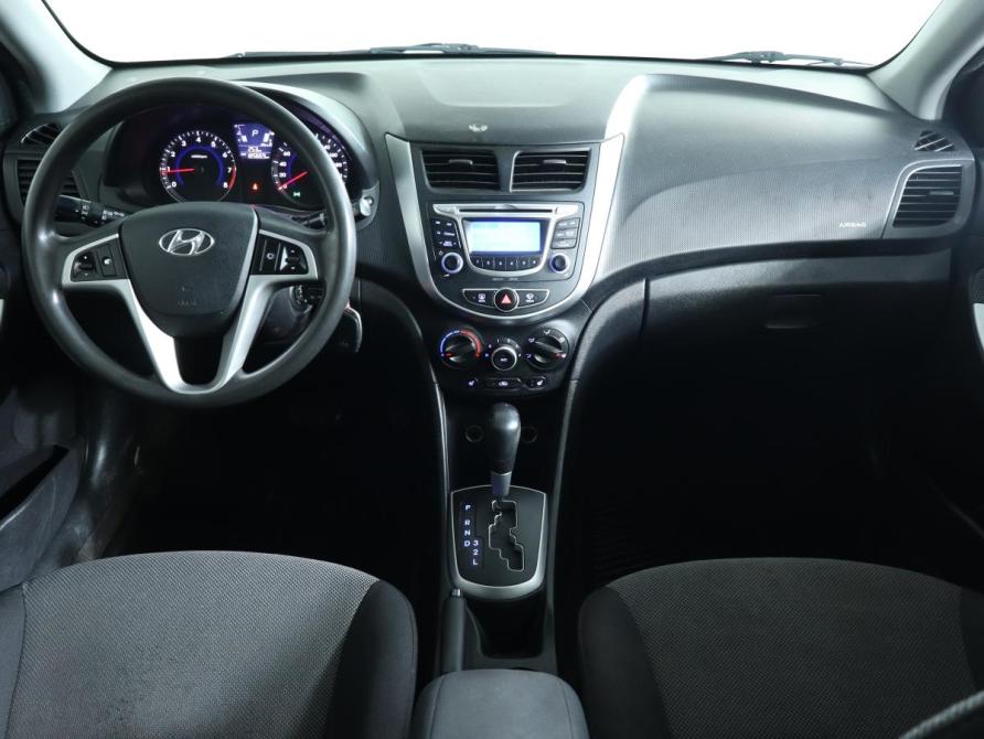 Hyundai Solaris I Москва  - изображение 19