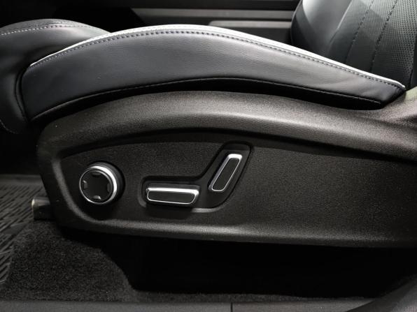 Geely Atlas II с пробегом 2023 года, цена 2 356 000 рублей, 91780 км, внедорожник, Автокод Объявления