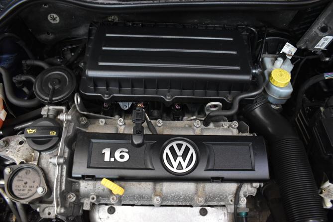 Volkswagen Polo V Рестайлинг с пробегом 2015 года, цена 1 395 000 рублей, 59605 км, седан, Автокод Объявления