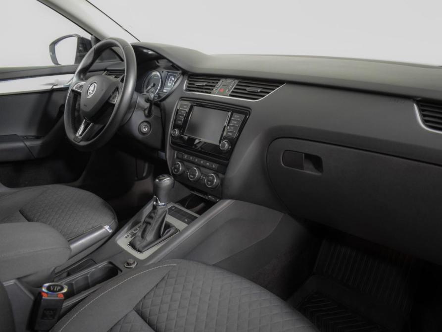Skoda Octavia III (A7) Москва  - изображение 9