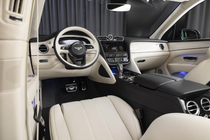 Новый Bentley Bentayga I Рестайлинг 2026 года, цена 43 599 200 рублей, внедорожник, Автокод Объявления