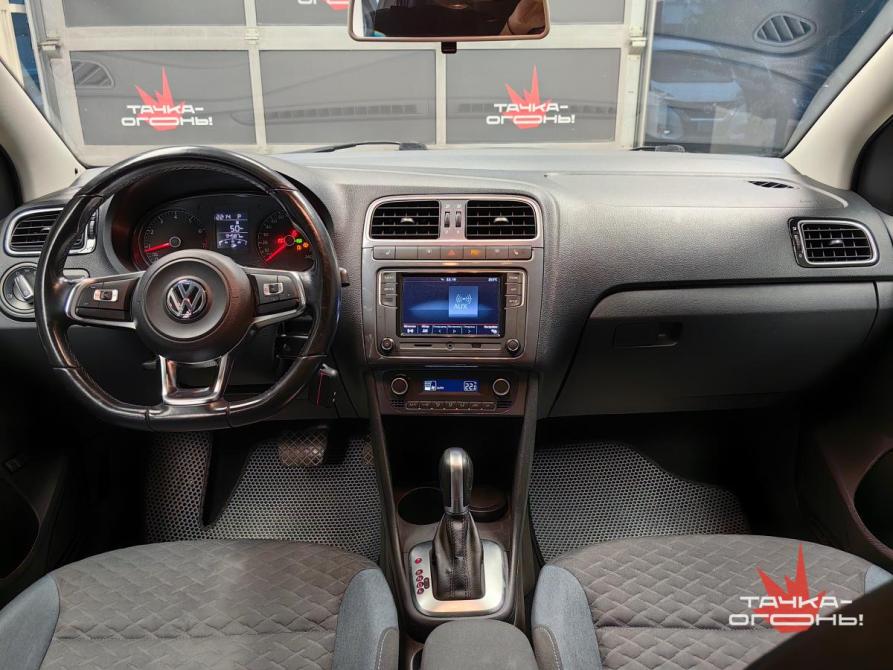 Volkswagen Polo V Рестайлинг Пермь  - изображение 9