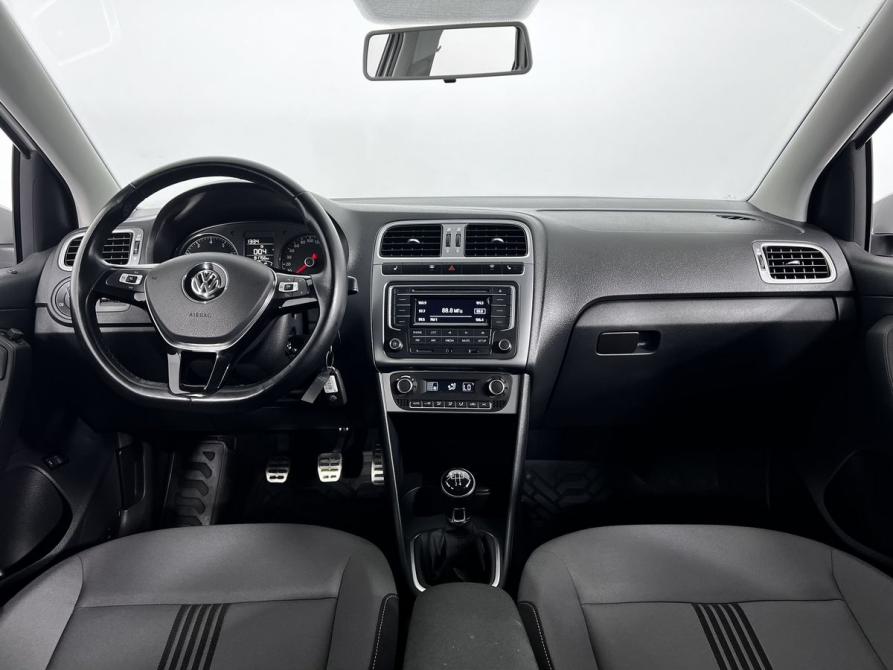 Volkswagen Polo V Рестайлинг Калининград  - изображение 14