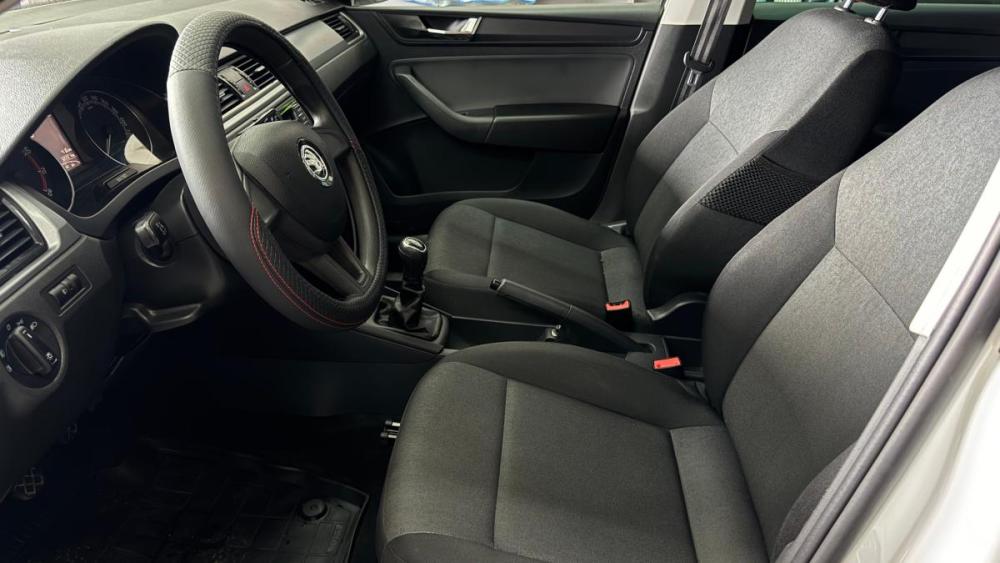 Skoda Rapid I Рестайлинг Магнитогорск  - изображение 8
