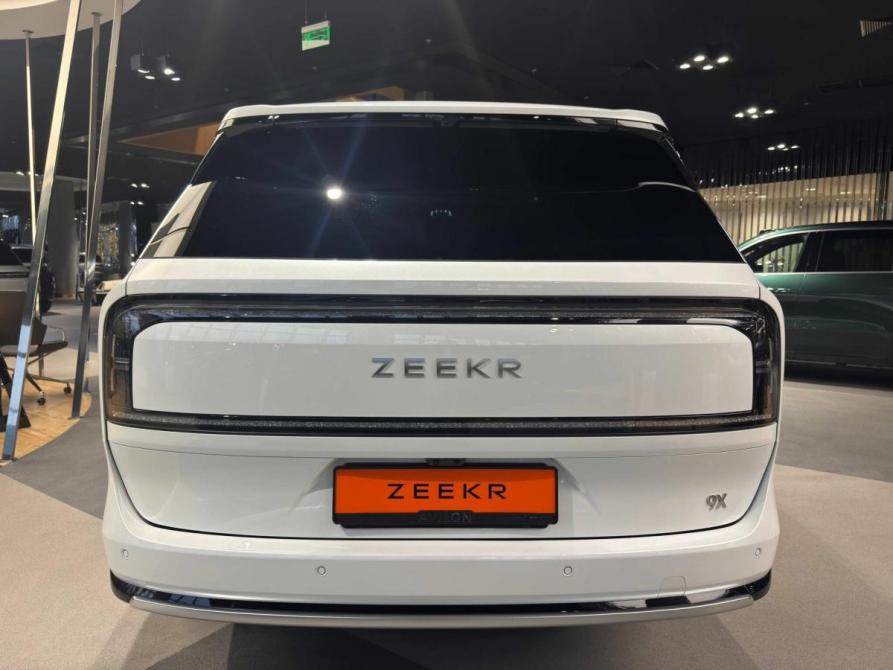 Zeekr 9X Москва  - изображение 6